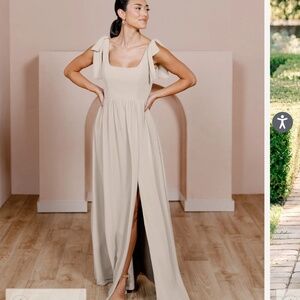 Revelry Bowie Chiffon Dress sand 905